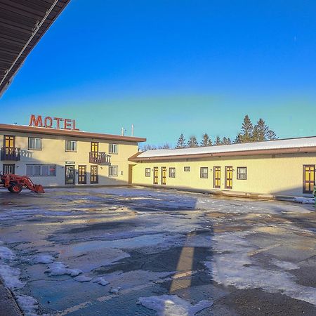 Love Hotels Silver Street By Oyo At Hurley Wi Exterior photo